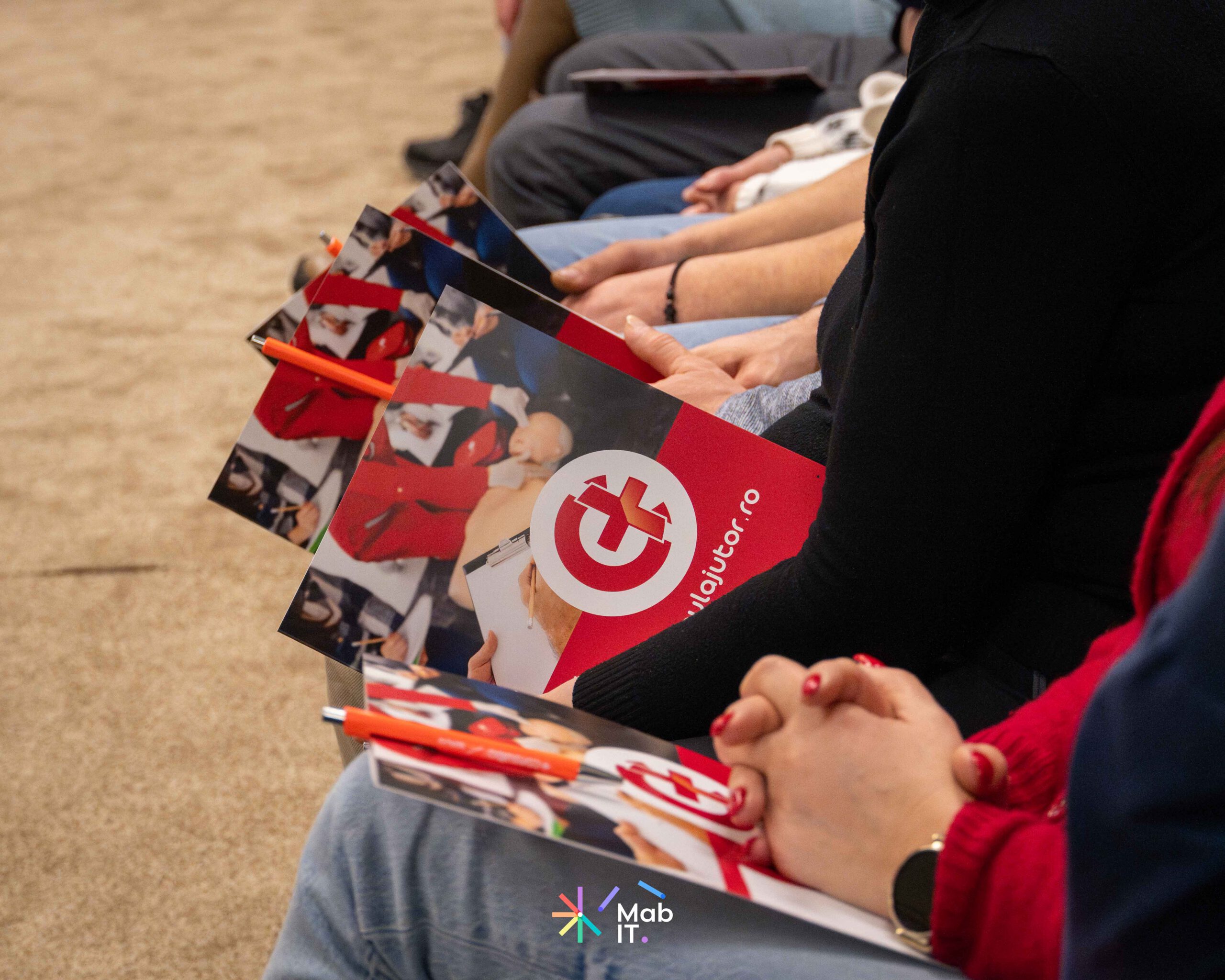 Galerie imagini cursuri de prim ajutor